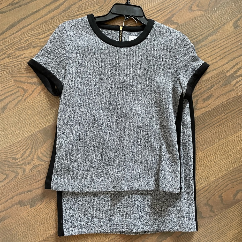 Calvin Klein Grey Heather Top & Skirt Set w/ black side stripe &  gold cup